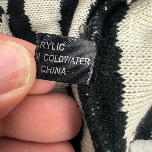 Striped Black & White Infinity Scarf - 100% Acrylic Hand Wash - Made In China - Picture 4 of 4